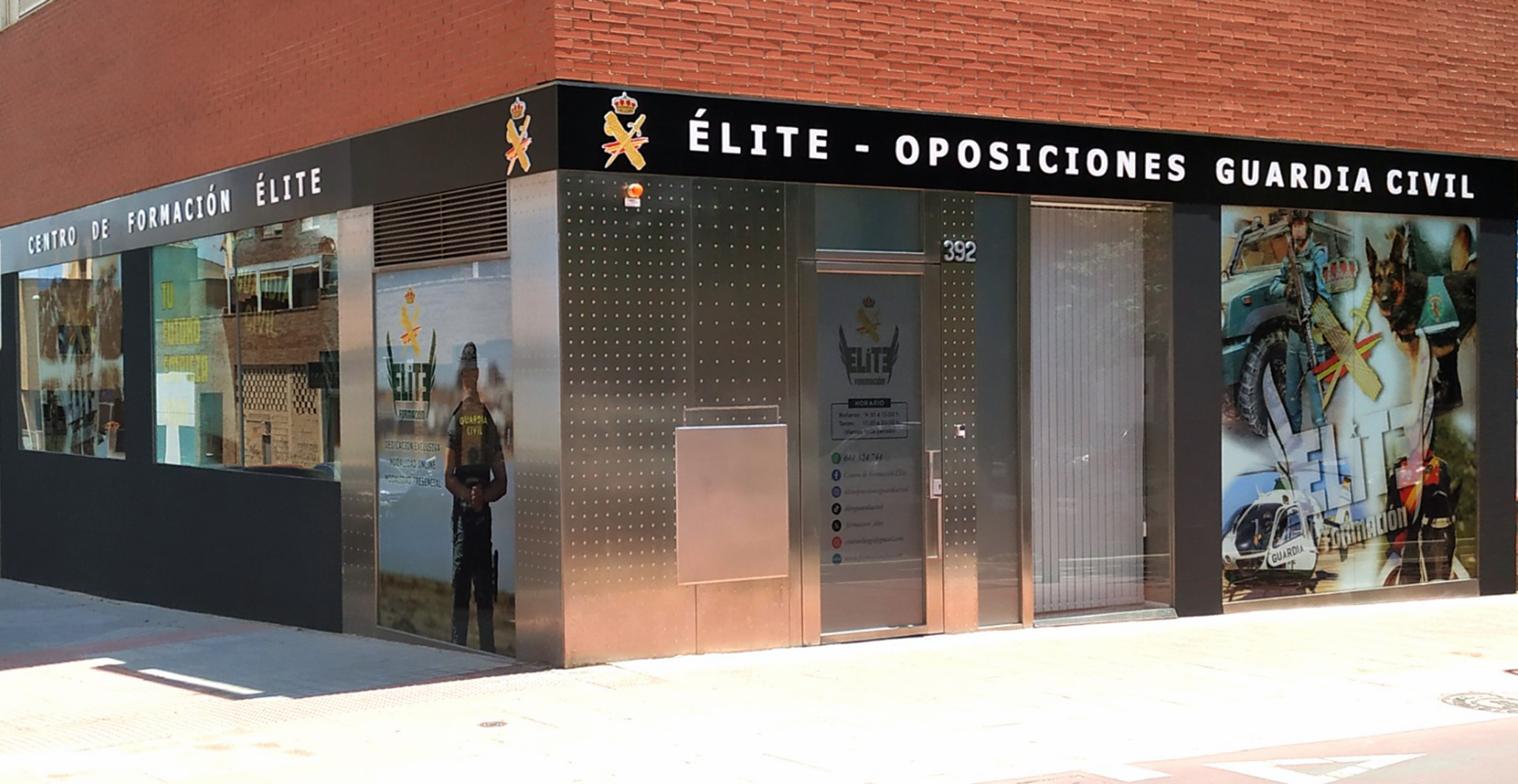 Fachada Élite Formación - Academia online Guardia Civil Almería